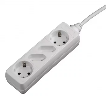 Сетевой удлинитель Hama H-121921 1.4м (4 розетки) белый (пакет ПЭ) (00121921)